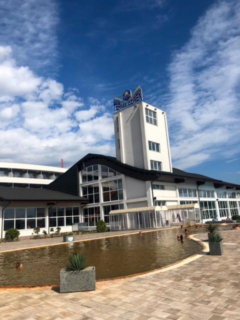 Hotel Terme Ozren Petrovo Екстериор снимка